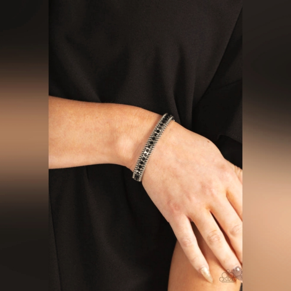 Glitzy Rhinestone Bracelet - Fashion Accessories